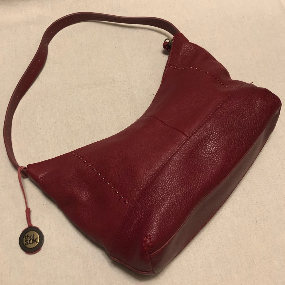 The Sak Red Leather Shoulder Bag